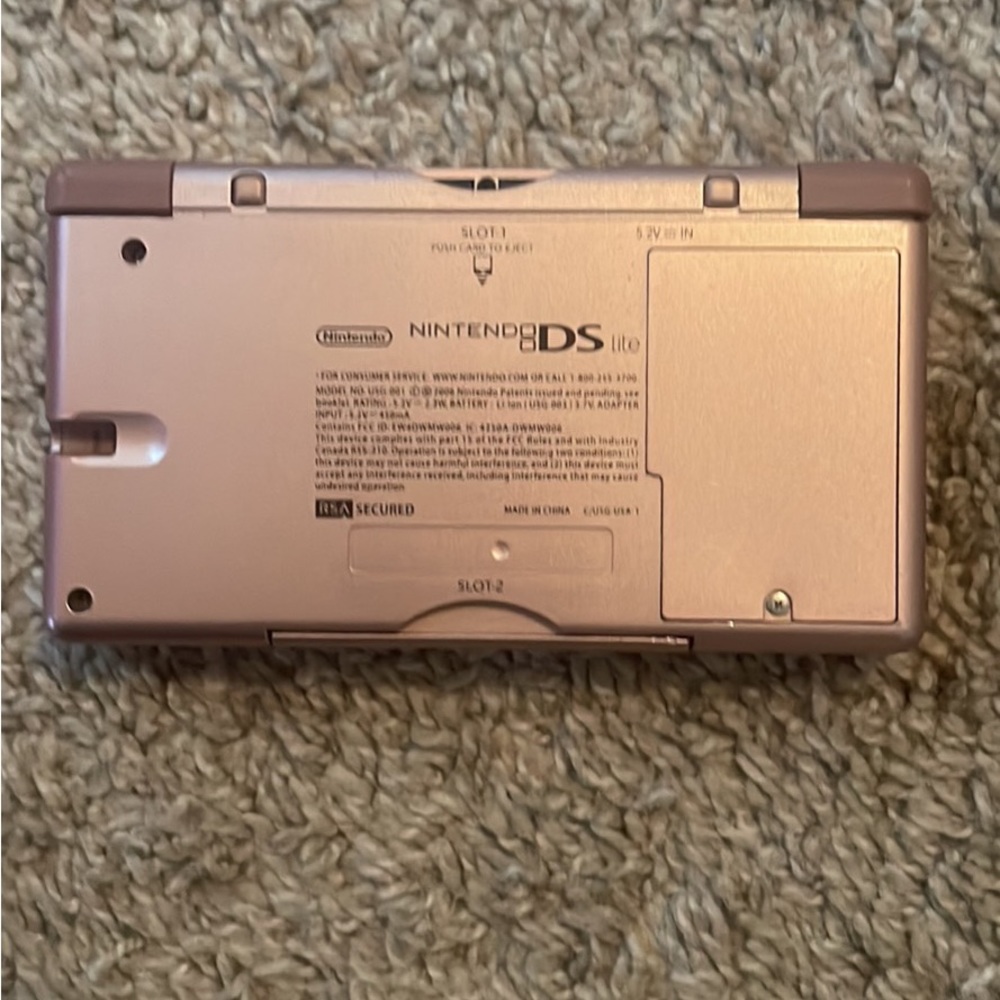 Nintendo DS - Picture 2 of 3